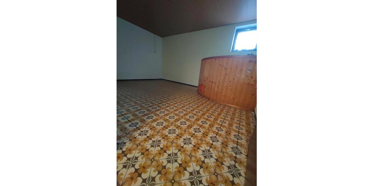 Doppelhaushälfte Leonberg - 6 Zimmer, 146 m&sup2;, 549.000&euro; | Angebot:26030089