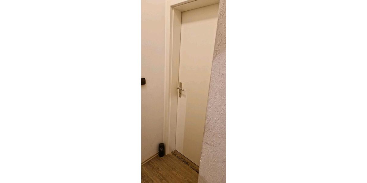 Etagenwohnung Stuttgart Bad Cannstatt - 1 Zimmer, 550&euro; | Angebot:23418905