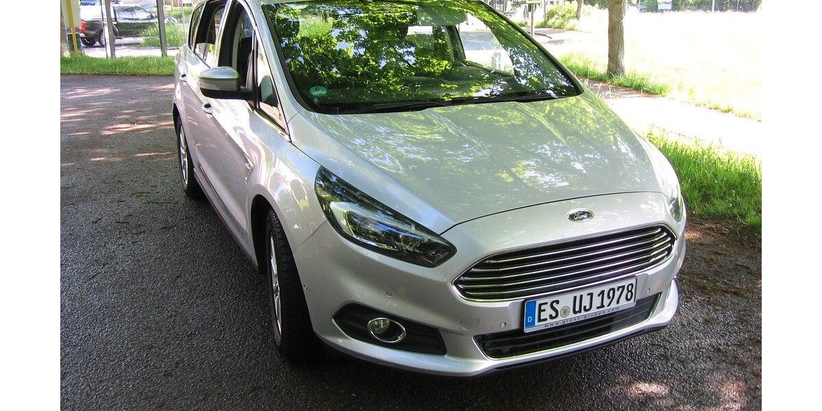 Ford S-Max 151.790 km 11.900 &euro; Leinfelden-Echterdingen 70771