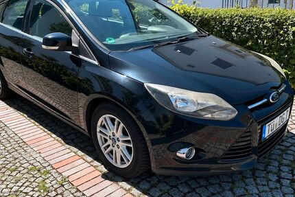 Ford Focus 220.000 km 4.900 &euro; Ludwigsburg 71636