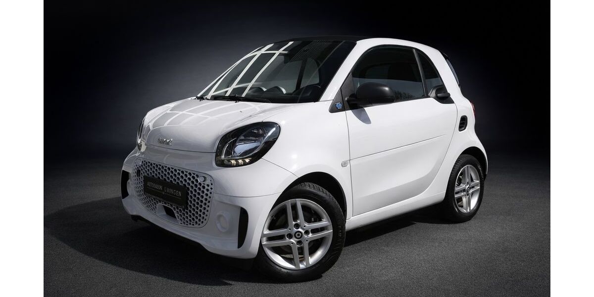 Smart ForTwo 24.391 km 10.990 &euro; Uhingen 73066