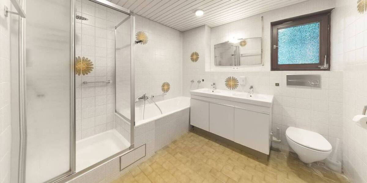 Reihenendhaus Waiblingen Beinstein - 8 Zimmer, 165 m&sup2;, 577.000&euro; | Angebot:26787960