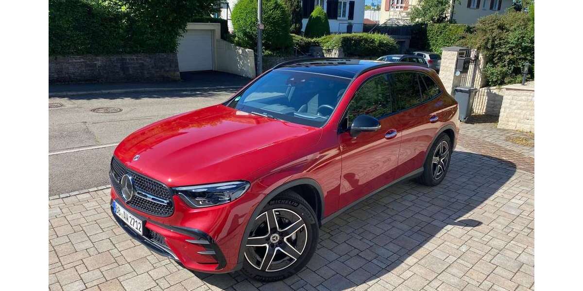Mercedes-Benz GLC 300 32.850 km 59.950 &euro; Sindelfingen, Stadt 71065