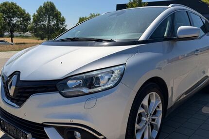 Renault Scenic 168.372 km 10.899 &euro; Schönaich 71101