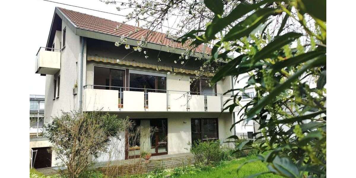 Einfamilienhaus Backnang - 8 Zimmer, 187 m&sup2;, 635.000&euro; | Angebot:25972497