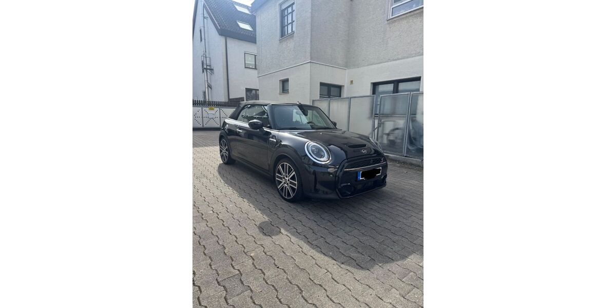 Mini Cooper S Cabrio 32.000 km 26.200 &euro; Fellbach 70736