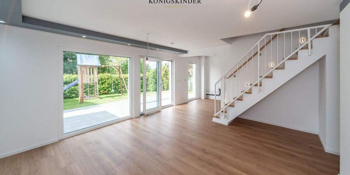 Doppelhaushälfte Stuttgart-Zazenhausen Zuffenhausen - 8 Zimmer, 154 m&sup2;, 849.000&euro; | Angebot:25671700