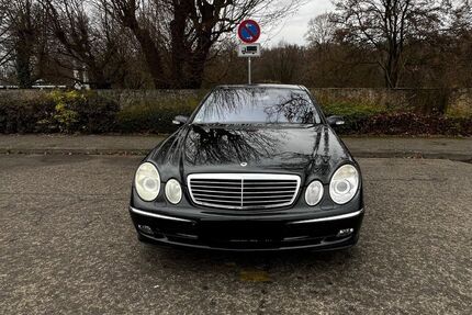 Mercedes-Benz E 320 184.000 km 5.300 &euro; Ludwigsburg 71640