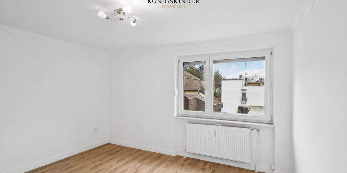 Etagenwohnung Leonberg - 4 Zimmer, 80 m&sup2;, 330.000&euro; | Angebot:25669346