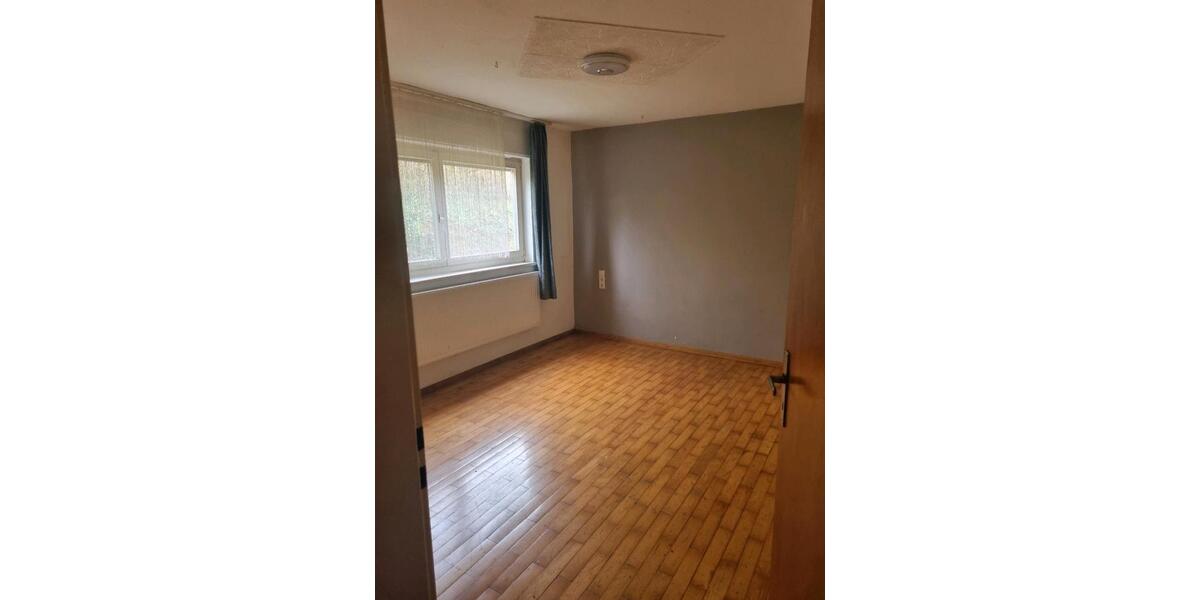 Etagenwohnung Nürtingen - 2.5 Zimmer, 79 m&sup2;, 270.000&euro; | Angebot:25986532
