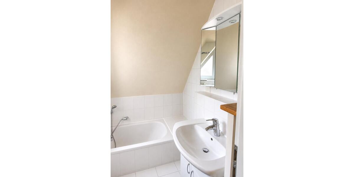 Maisonettenwohnung Ilsfeld - 3.5 Zimmer, 107 m&sup2;, 399.000&euro; | Angebot:27020422