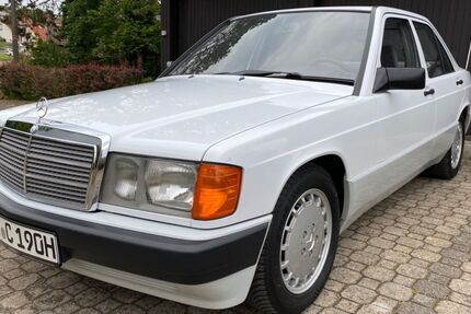 Mercedes-Benz 190 120.000 km 11.999 &euro; Renningen 71272