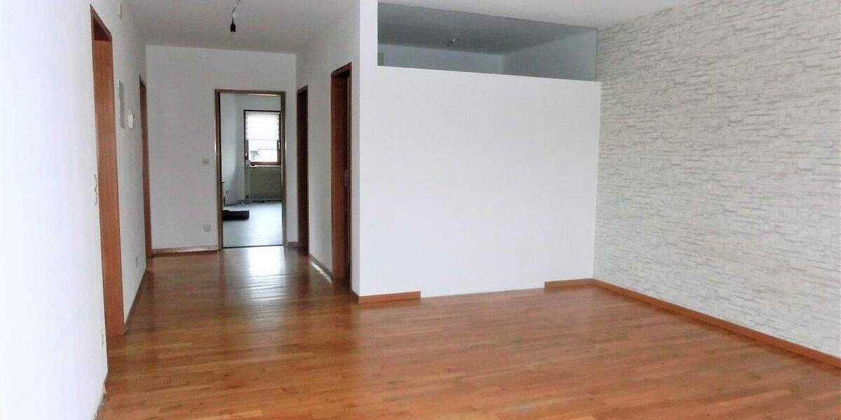 Einfamilienhaus Göppingen Jebenhausen - 6 Zimmer, 200 m&sup2;, 599.000&euro; | Angebot:25781198