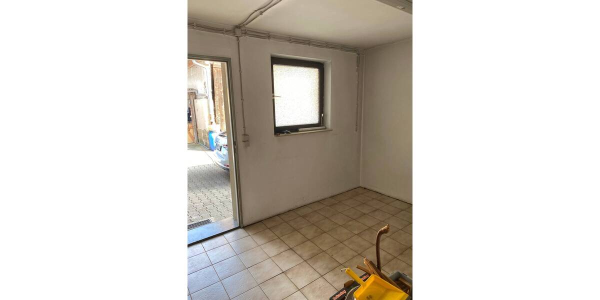 Einfamilienhaus Großbottwar Winzerhausen - 1 Zimmer, 329 m&sup2;, 449.000&euro; | Angebot:25747365