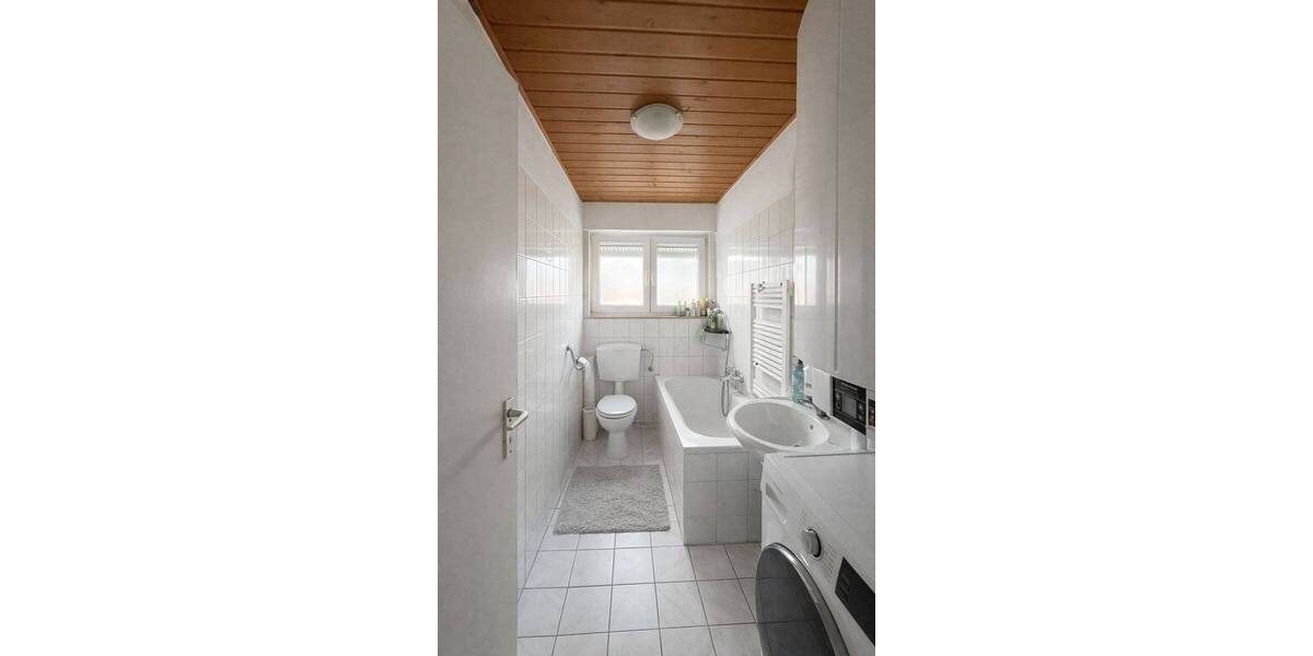 Etagenwohnung Vaihingen an der Enz - 3 Zimmer, 69 m&sup2;, 219.000&euro; | Angebot:26014215