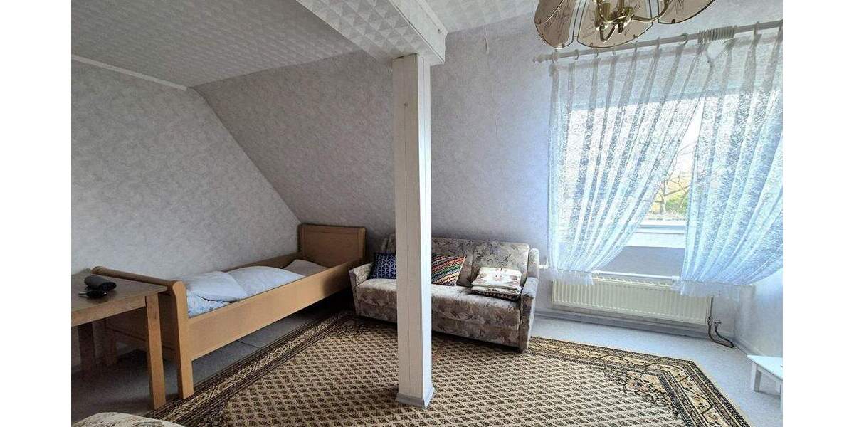 Etagenwohnung Bönnigheim - 2 Zimmer, 78 m&sup2;, 225.000&euro; | Angebot:25749251