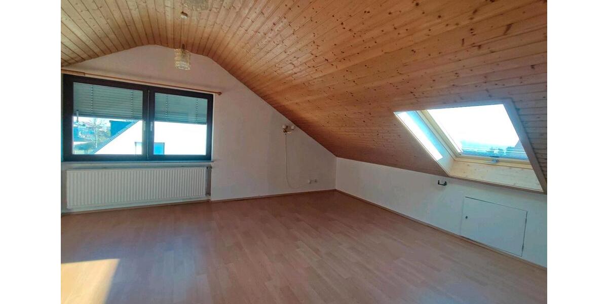 Doppelhaushälfte Leonberg - 6 Zimmer, 146 m&sup2;, 549.000&euro; | Angebot:26109021