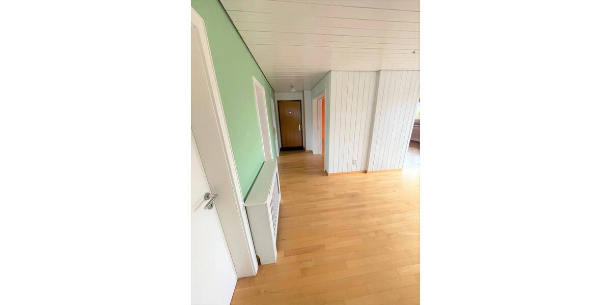 Etagenwohnung Schorndorf - 3 Zimmer, 82 m&sup2;, 299.000&euro; | Angebot:25678639