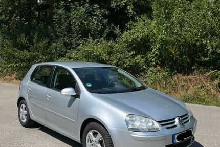 VW Golf 125.100 km 3.500 &euro; Stuttgart 70469