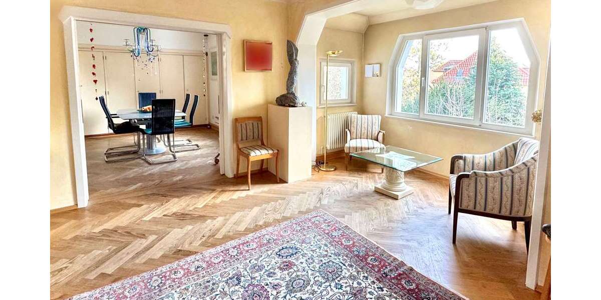 Einfamilienhaus Stuttgart Stuttgart-Ost - 14 Zimmer, 300 m&sup2;, 1.870.000&euro; | Angebot:26692281