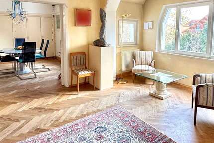 Haus Stuttgart Stuttgart-Ost - 14 Zimmer, 300 m&sup2;, 1.870.000&euro; | Angebot:26692281