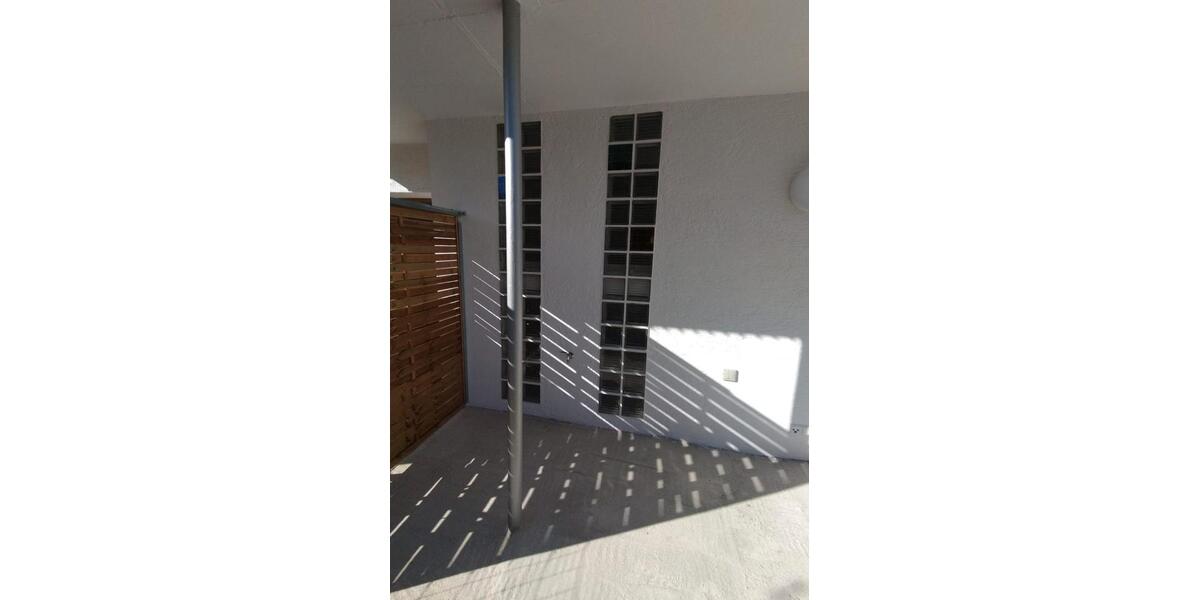 Etagenwohnung Uhingen - 2 Zimmer, 80 m&sup2;, 980&euro; | Angebot:27553307