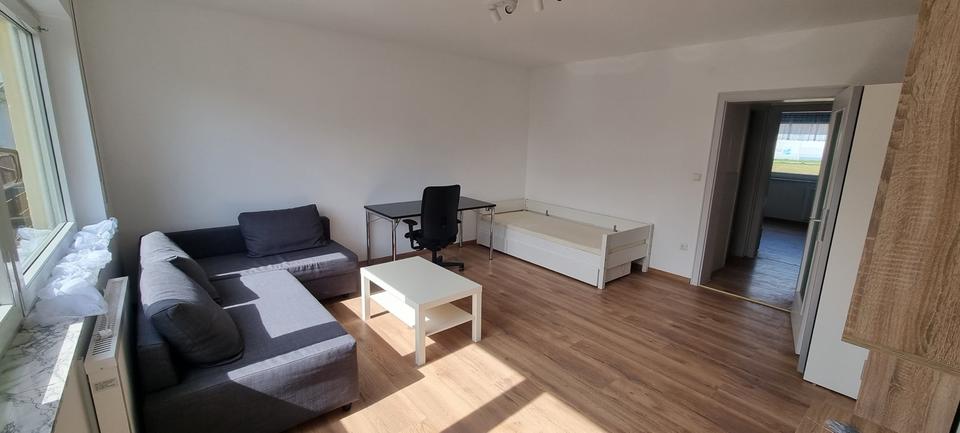 Etagenwohnung Stuttgart Neuwirtshaus - 1 Zimmer, 21 m&sup2;, 690&euro; | Angebot:25961942
