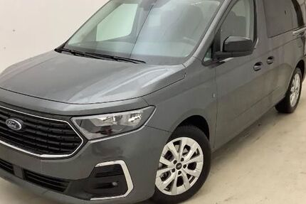 Ford Grand Tourneo 13.025 km 34.460 &euro; Marbach am Neckar 71672