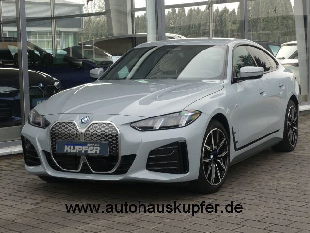 BMW i4 15.670 km 47.900 &euro; Vaihingen / Enz 71665