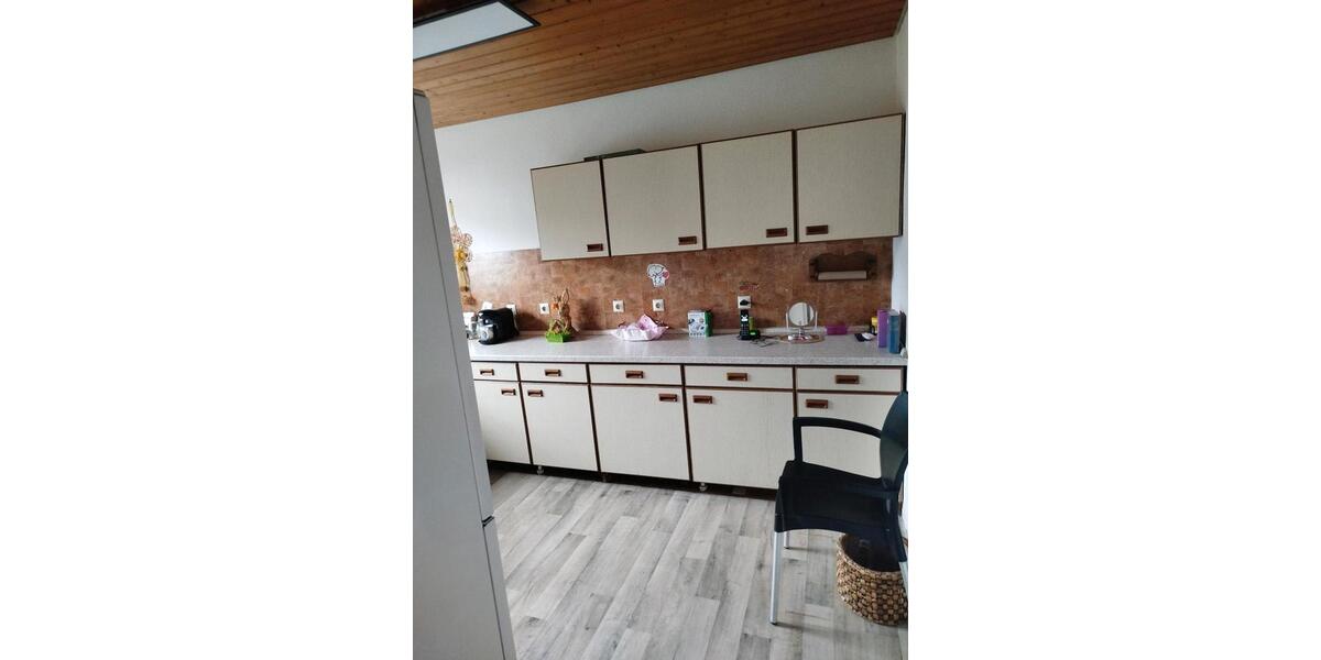 Etagenwohnung Uhingen - 2 Zimmer, 62 m&sup2;, 900&euro; | Angebot:27565658