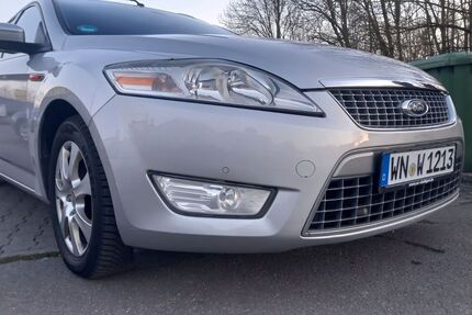 Ford Mondeo 222.000 km 2.590 &euro; Ludwigsburg 71642