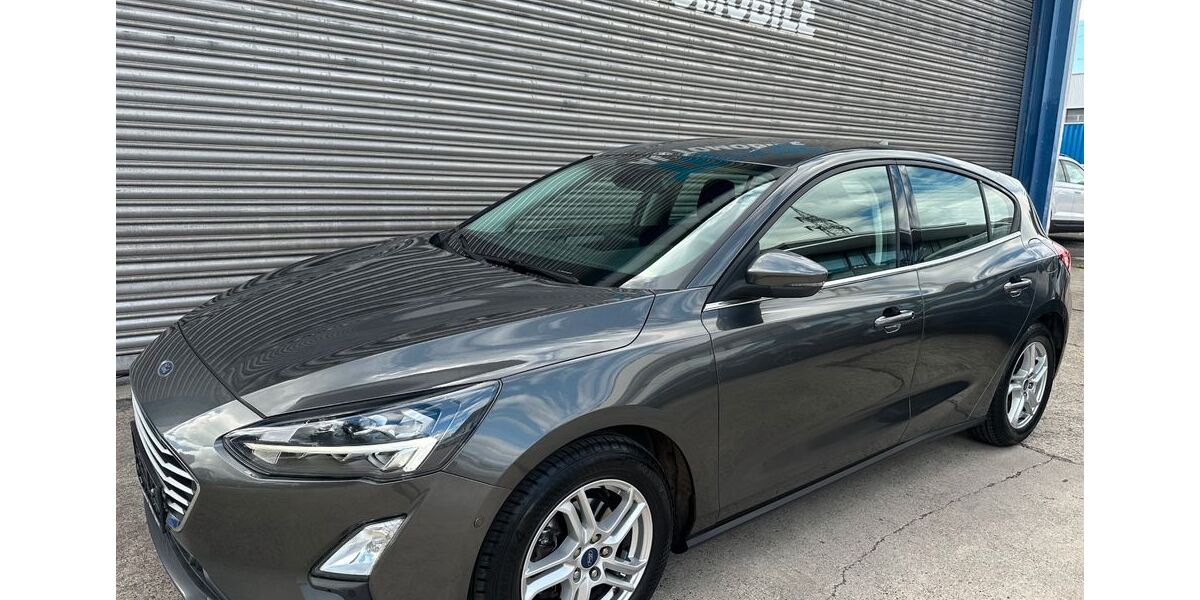 Ford Focus 85.860 km 14.500 &euro; Sindelfingen 71065