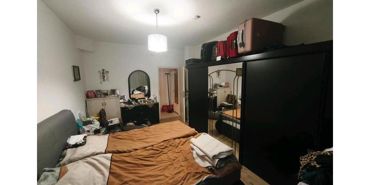 Erdgeschoßwohnung Stuttgart Bad Cannstatt - 3.5 Zimmer, 100 m&sup2;, 1.750&euro; | Angebot:27606372
