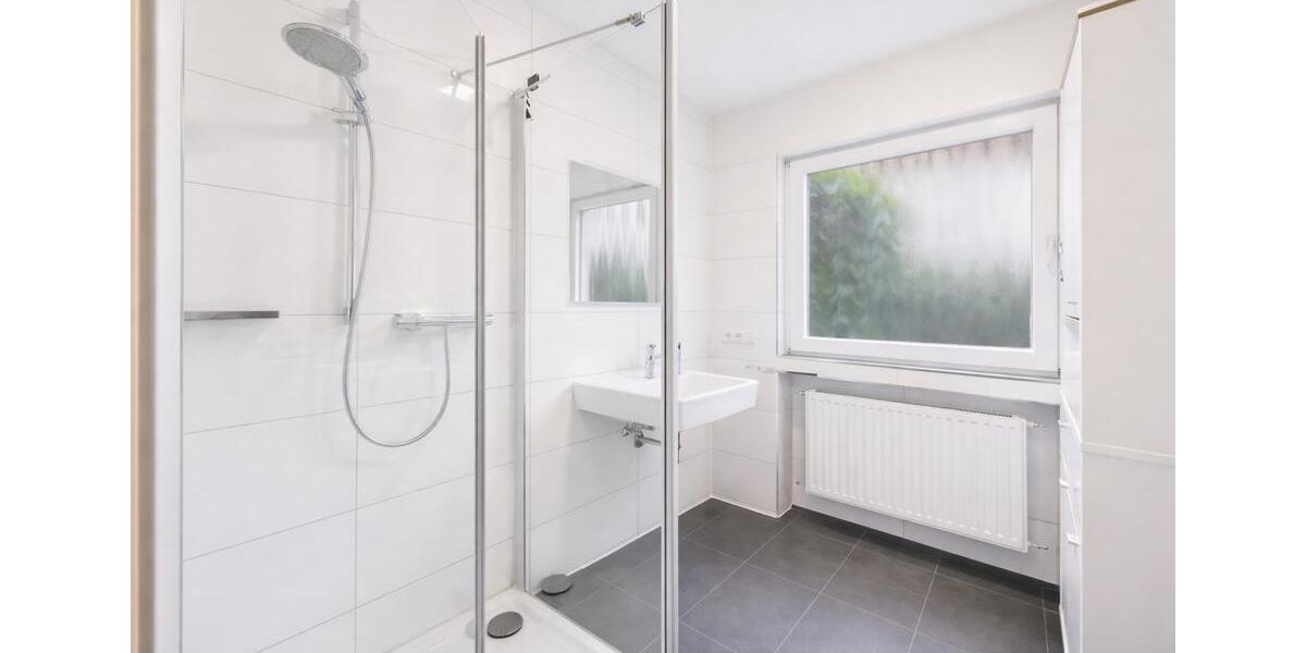 Erdgeschoßwohnung Esslingen am Neckar Pliensauvorstadt - 3 Zimmer, 82 m&sup2;, 1.100&euro; | Angebot:24769348