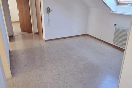 Wohnung Sindelfingen Sindelfingen (Stadt) - 4 Zimmer, 87 m&sup2;, 1.250&euro; | Angebot:25811374