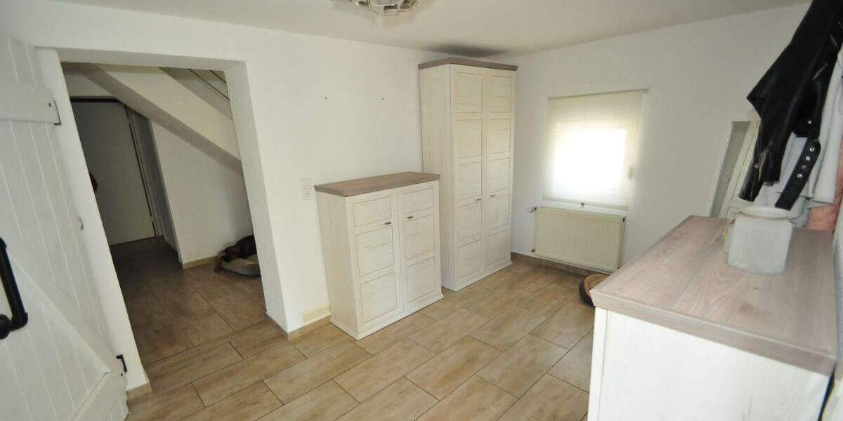 Doppelhaushälfte Leutenbach - 6 Zimmer, 125 m&sup2;, 465.000&euro; | Angebot:26028975