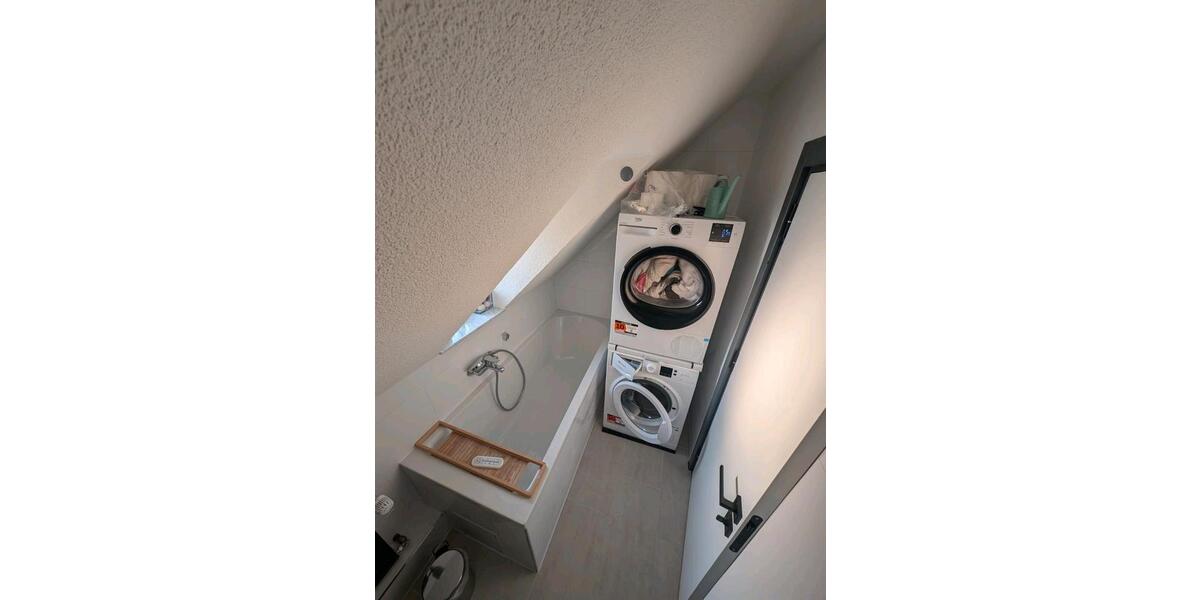 Etagenwohnung Stuttgart Vaihingen - 5 Zimmer, 96 m&sup2;, 1.550&euro; | Angebot:26652368