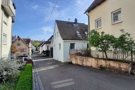 Haus Stuttgart Mühlhausen - 5 Zimmer, 95 m&sup2;, 495.000&euro; | Angebot:26167326