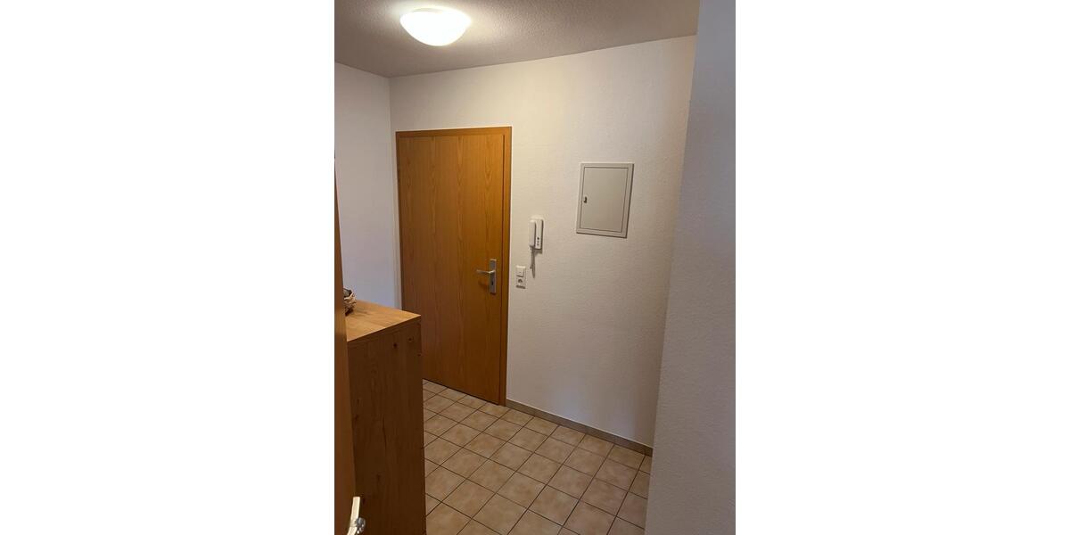 Etagenwohnung Ludwigsburg - 3.5 Zimmer, 87 m&sup2;, 399.000&euro; | Angebot:26012989