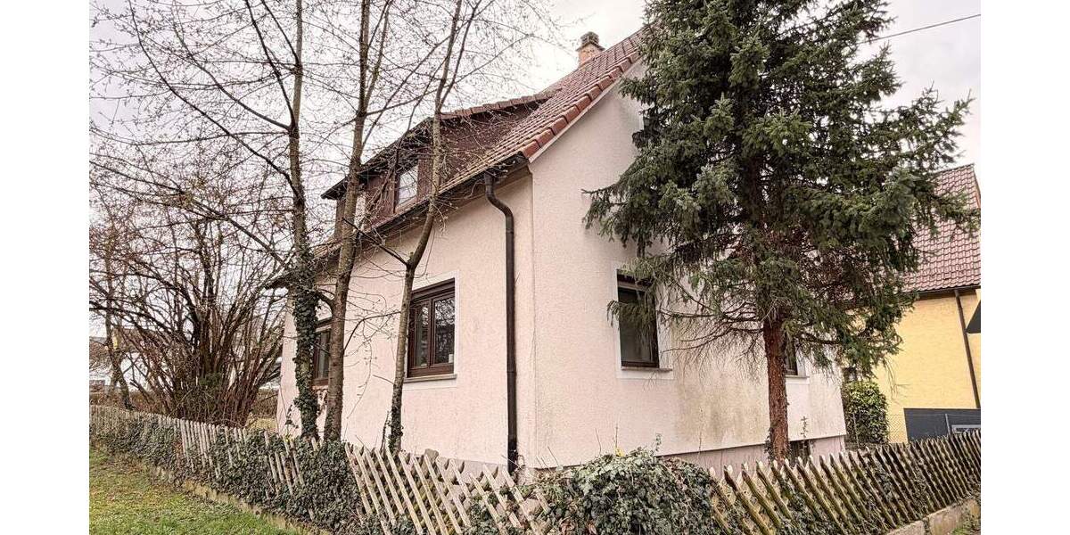 Einfamilienhaus Asperg - 6 Zimmer, 116 m&sup2;, 480.000&euro; | Angebot:25821570