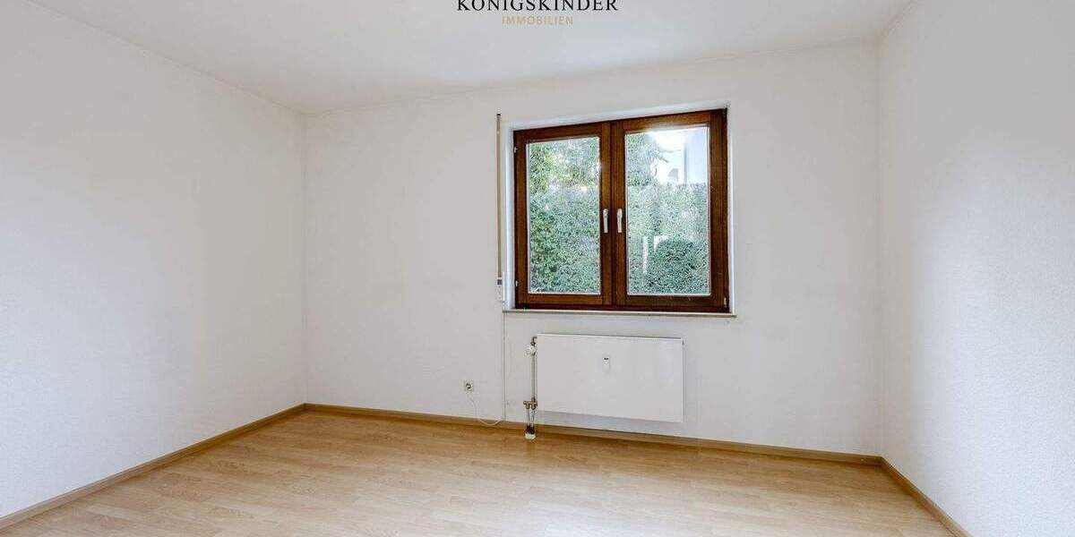 Etagenwohnung Stuttgart / Obertürkheim Obertürkheim - 3 Zimmer, 84 m&sup2;, 324.900&euro; | Angebot:25682055