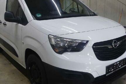 Opel Combo 133.000 km 10.999 &euro; Ditzingen 71254