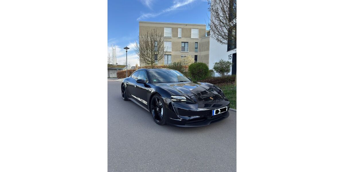 Porsche Taycan 72.000 km 62.000 &euro; Esslingen 73728