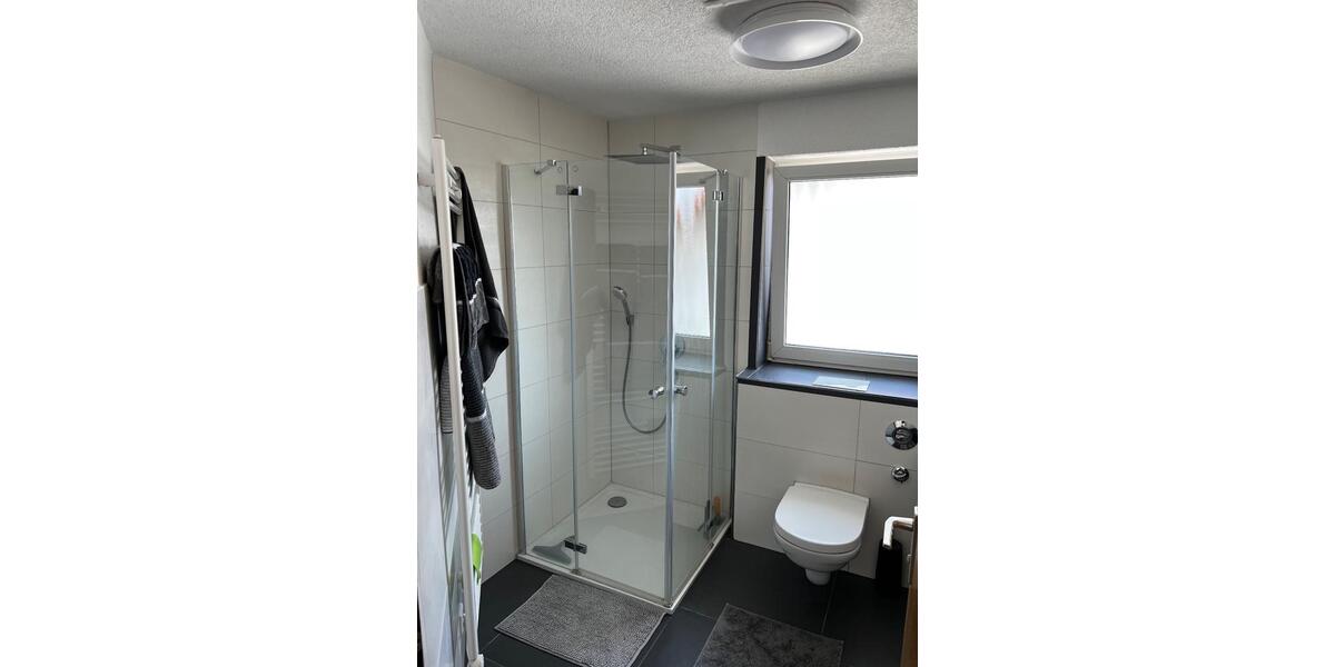 Dachgeschoßwohnung Affalterbach - 2.5 Zimmer, 53 m&sup2;, 279.000&euro; | Angebot:25022302