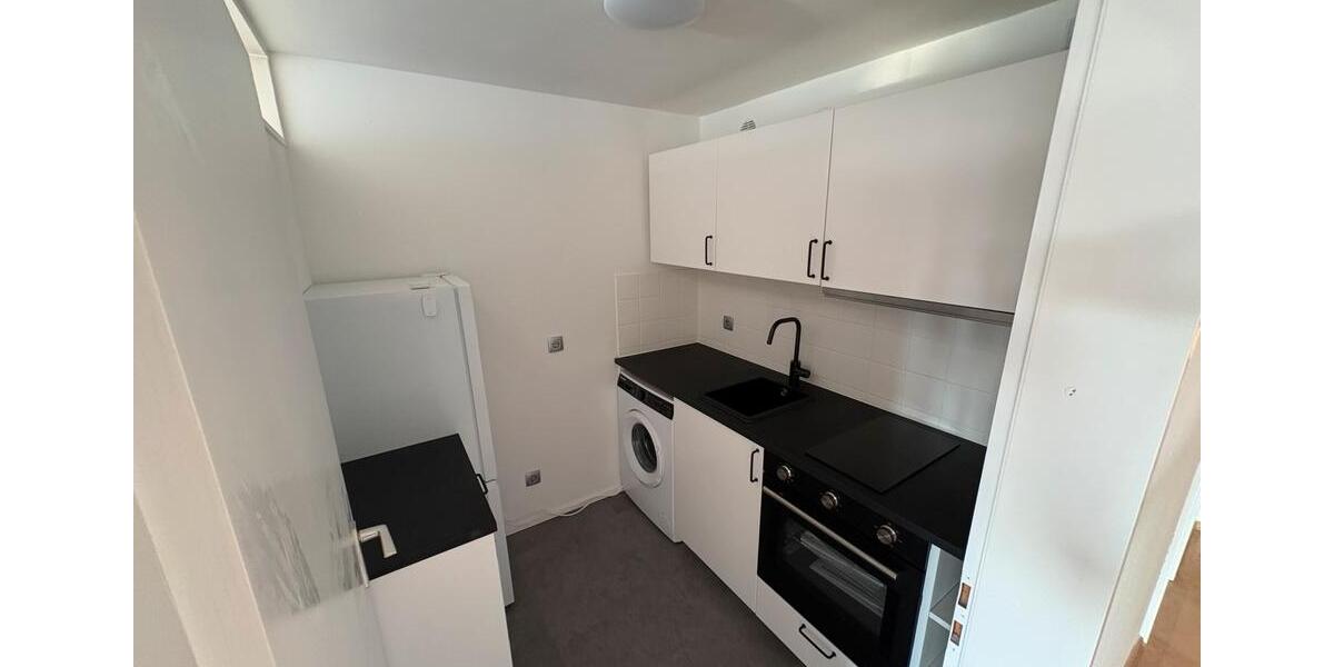 Etagenwohnung Böblingen - 1.5 Zimmer, 55 m&sup2;, 895&euro; | Angebot:25853839