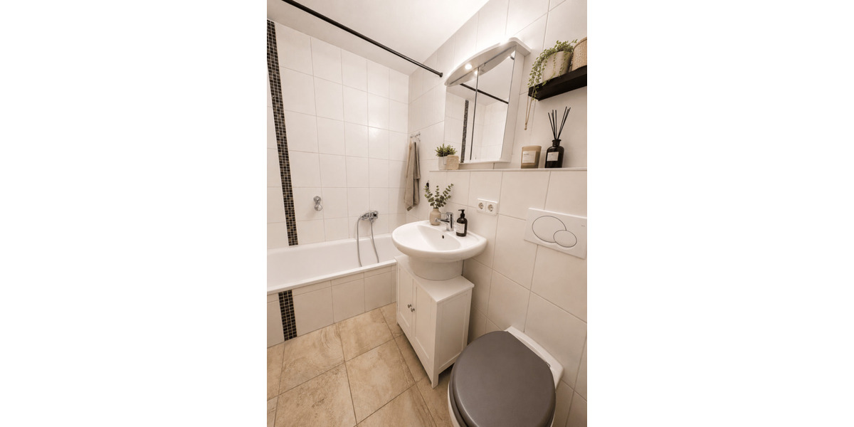 Etagenwohnung Filderstadt Bernhausen - 1 Zimmer, 50 m&sup2;, 165.000&euro; | Angebot:26696343