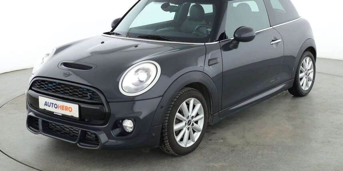 Mini Cooper S 102.369 km 14.910 &euro; Stuttgart 70195