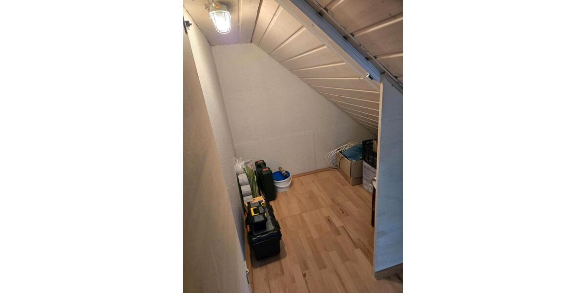 Dachgeschoßwohnung Schorndorf - 2 Zimmer, 57 m&sup2;, 1.080&euro; | Angebot:25854129