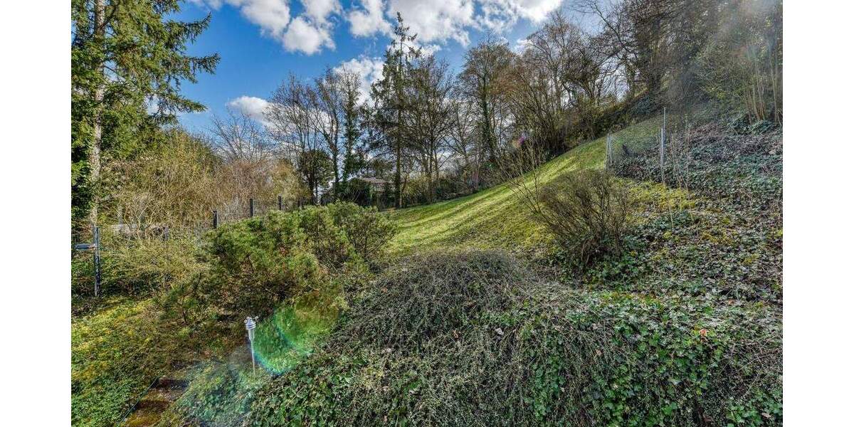 Etagenwohnung Stuttgart Nord - 2 Zimmer, 80 m&sup2;, 1.000&euro; | Angebot:25729901