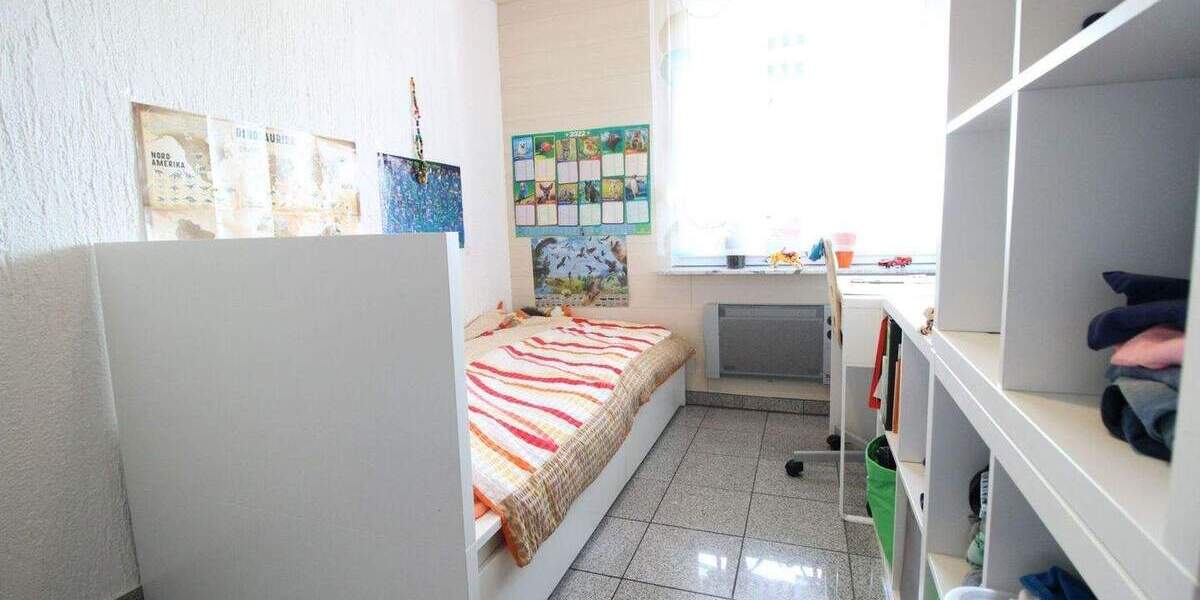 Etagenwohnung Waiblingen Beinstein - 4 Zimmer, 94 m&sup2;, 270.000&euro; | Angebot:25744235